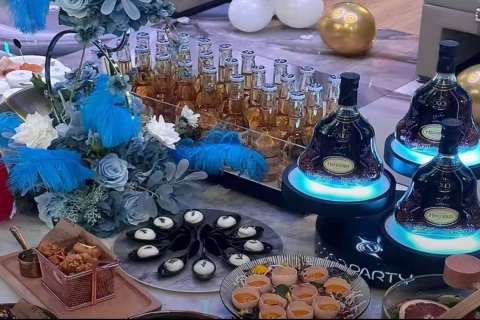 张家口夜场招聘,张家口商务夜总会,福利多又好,优秀人才快来瞧